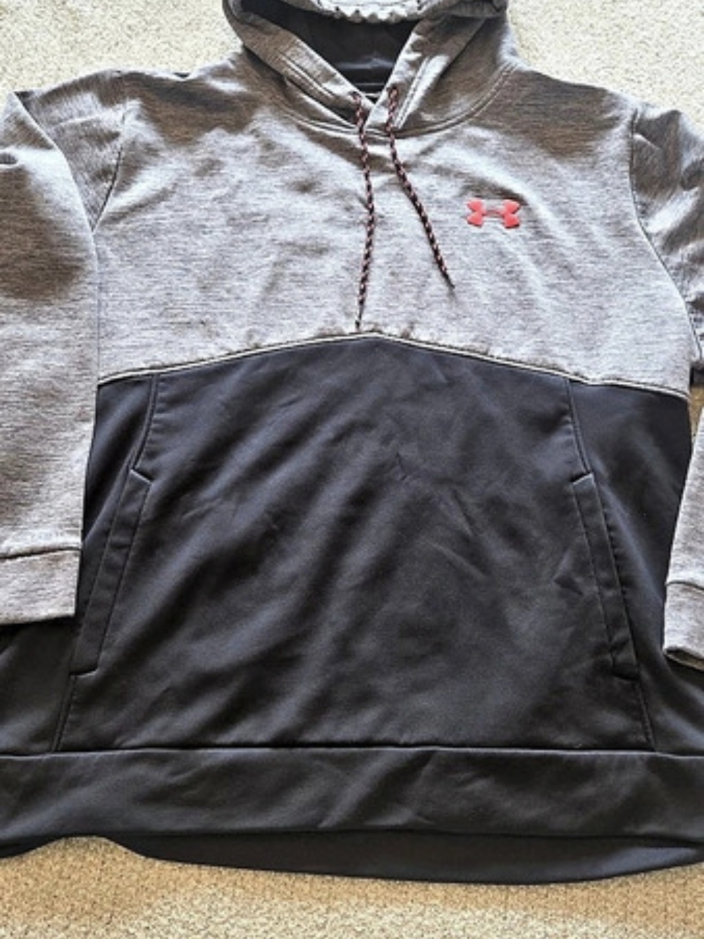 Under Armour Men's Gray & Black Hoodie Size XXL Like New